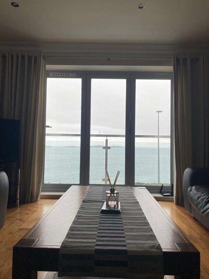 Cosy 3 Bedroom Apartment In Central Portrush With Sea Views Eksteriør billede